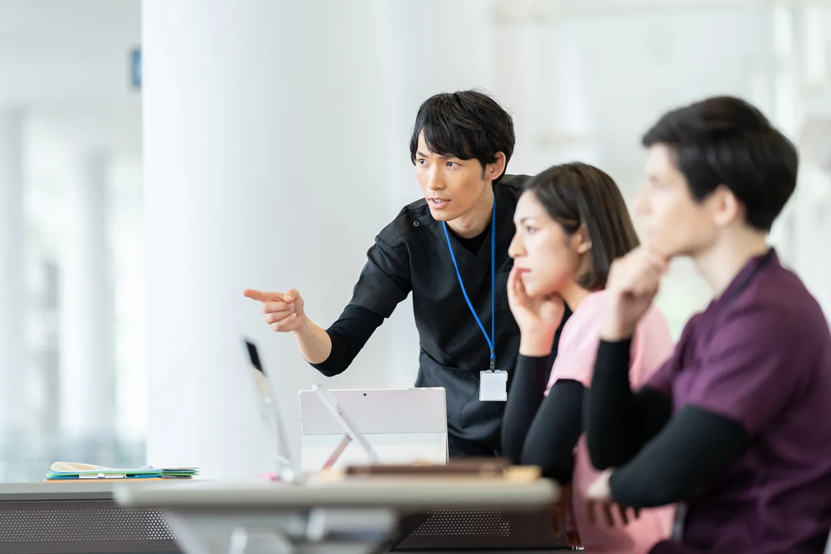 鶴見区でベトナム人介護人材を受け入れる費用の相場と内訳