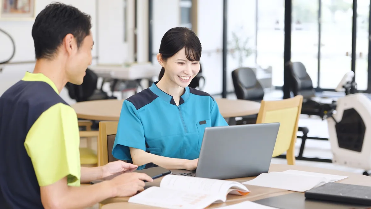 外国人介護人材受入れの費用相場と内訳