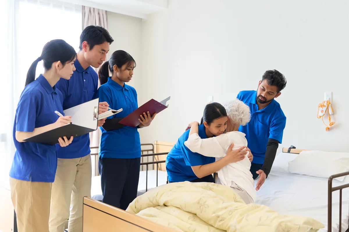 外国人介護人材を受入れる際の費用相場と内訳