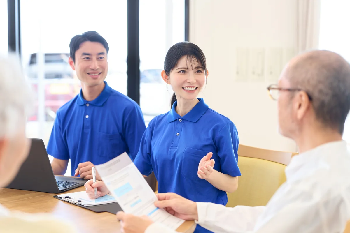 人材の受入れ支援を自社で行うか登録支援機関へ委託するか